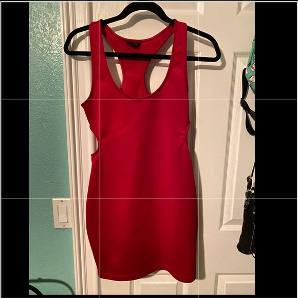 Guess Red Clubbing Dress - Picture 1 of 2